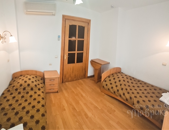 Стандартный 1 категории 2-местный 1-комнатный корп.1 - Пансионат «Крымская весна»